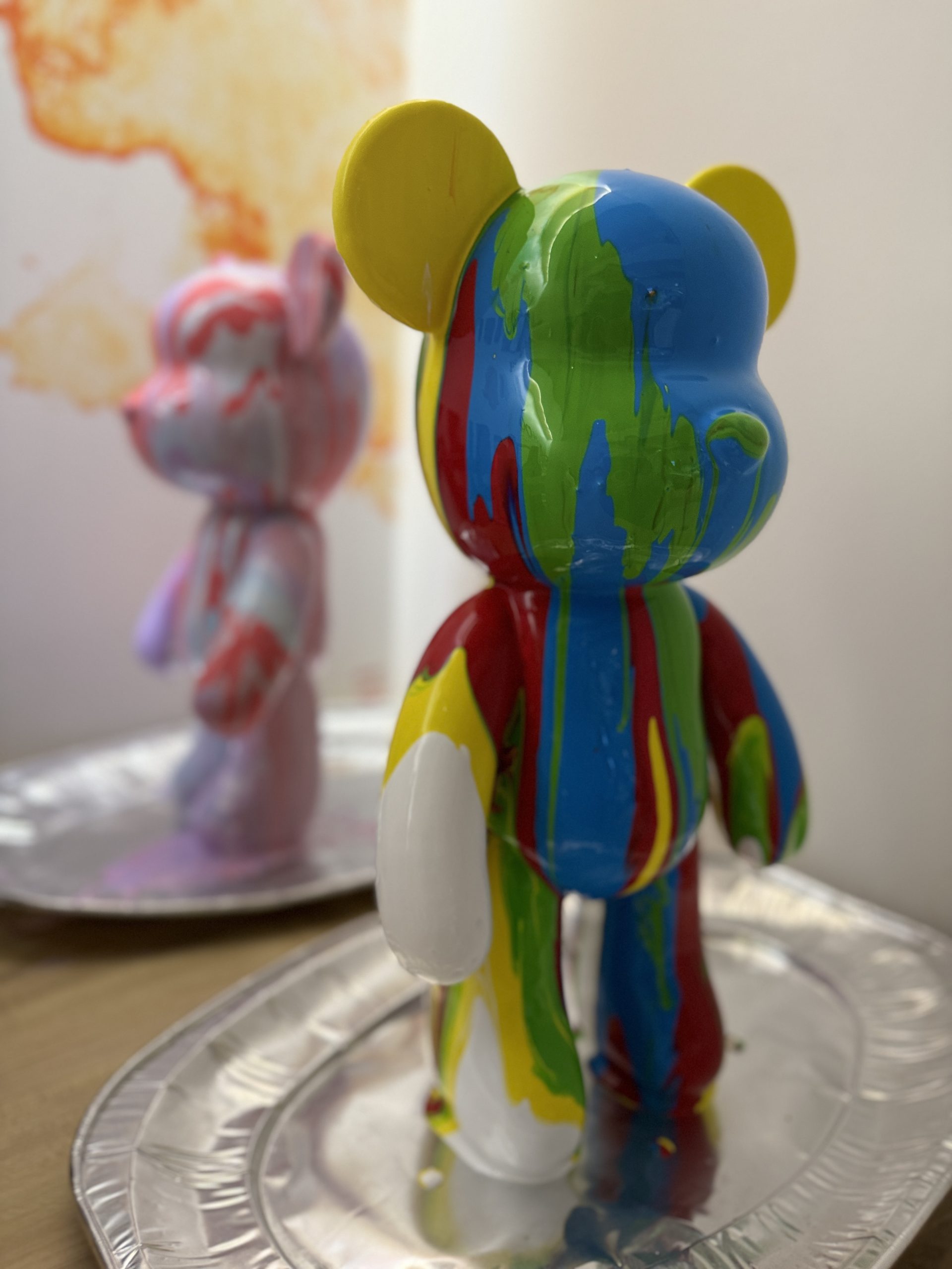 たらし込みアート熊 Bear Figure Paint Pouring Fluid Art