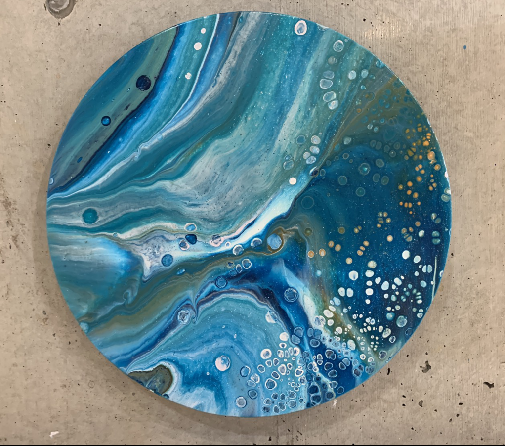 40cm 丸いキャンバス たらし込みアート 40cm Round Canvas Paint Pouring Fluid Art – Artbar  Tokyo – Paint and Wine Art Studio: Let Your Creativity and the Wine Flow!